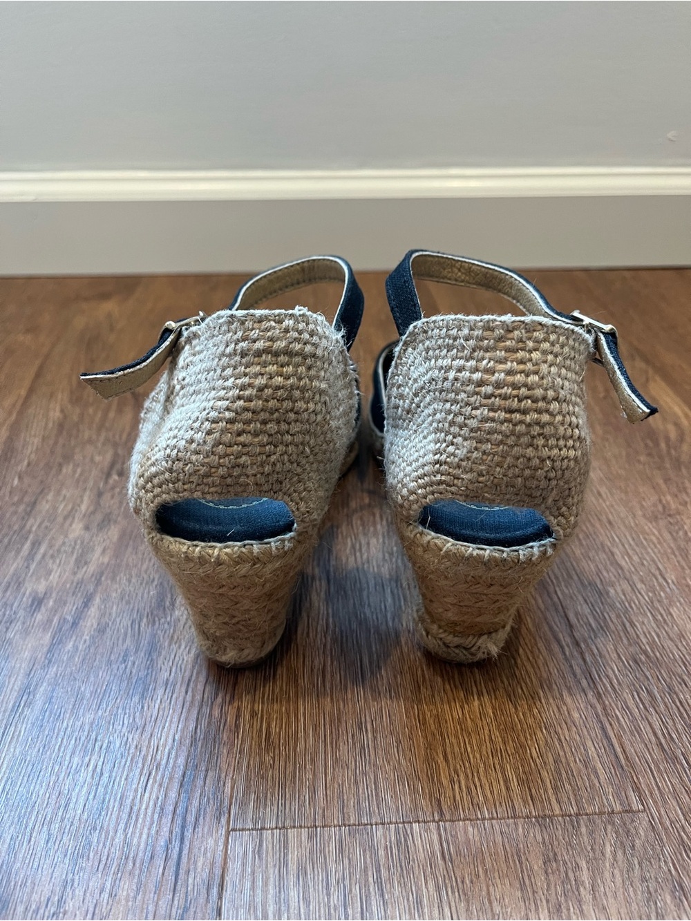 Toni Pons Caldes Black Linen Wedge Espadrille Sandals Size 8 US - Picture 3 of 5